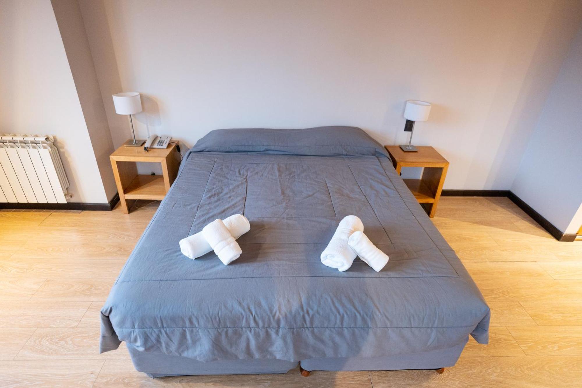 Hotel Bariloche Suites מראה חיצוני תמונה