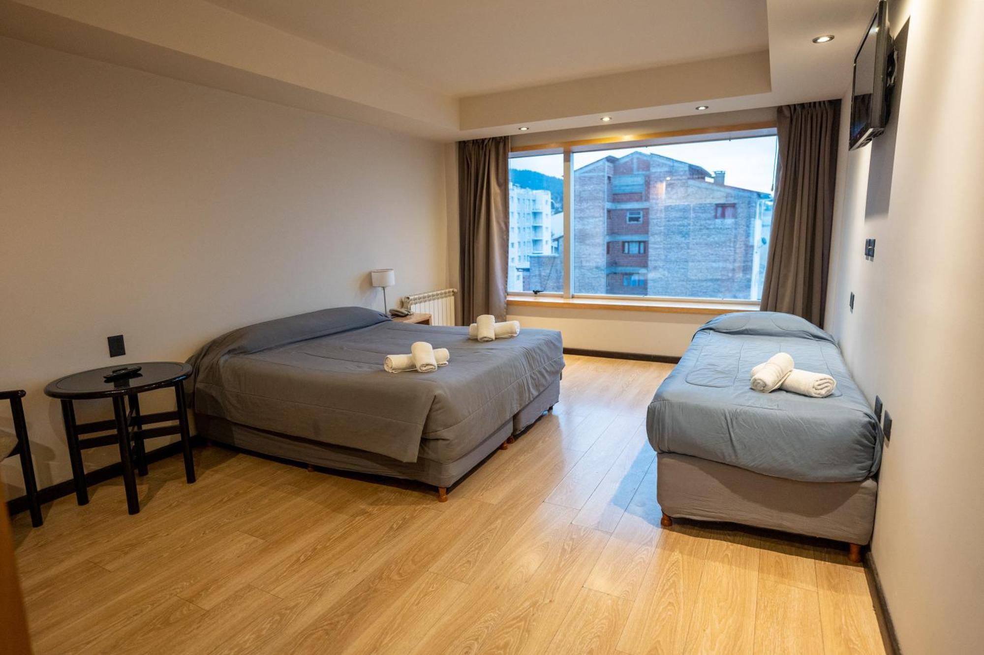 Hotel Bariloche Suites מראה חיצוני תמונה