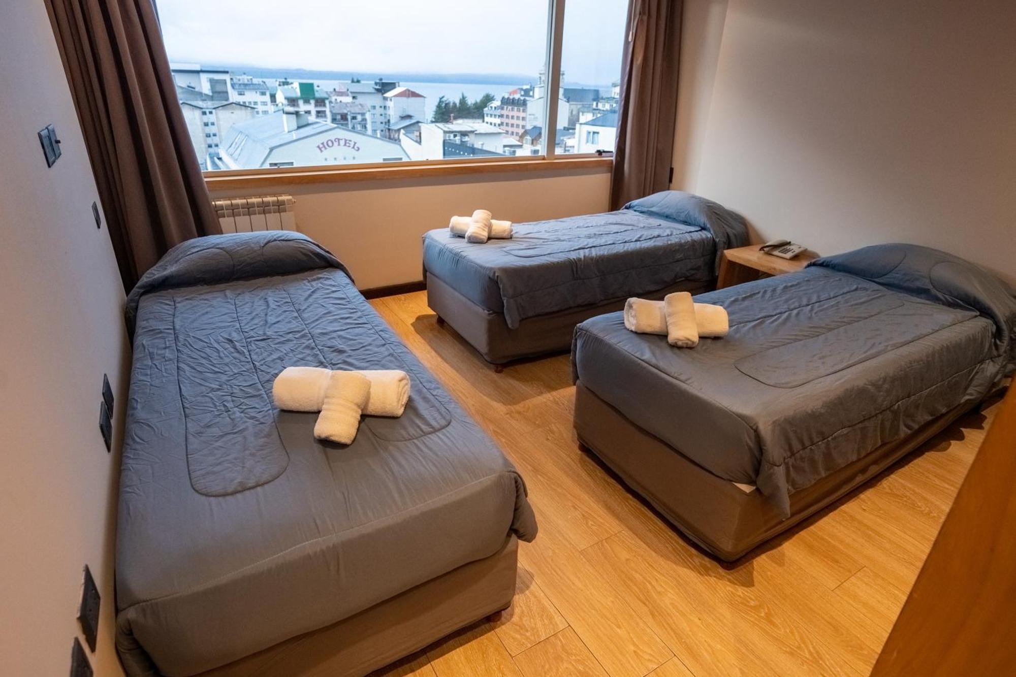 Hotel Bariloche Suites מראה חיצוני תמונה