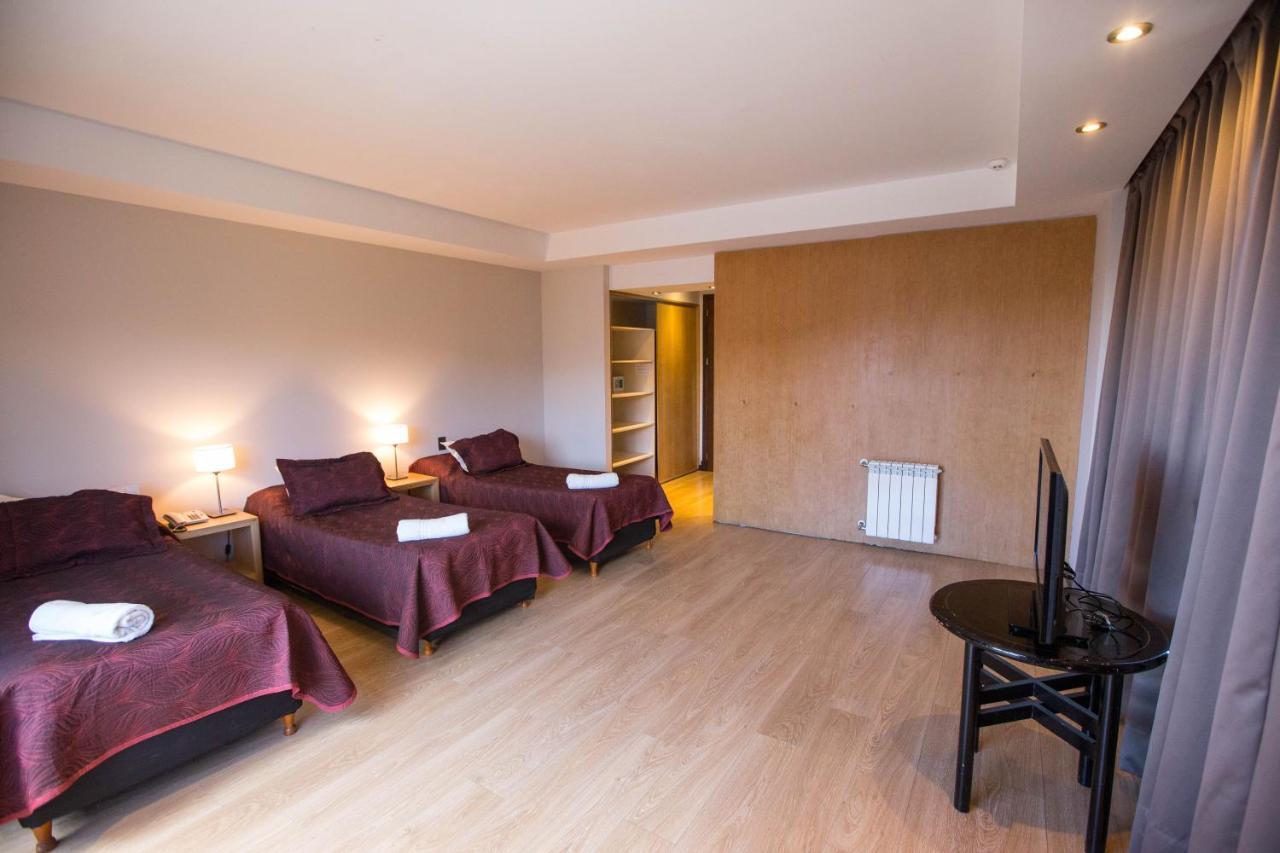 Hotel Bariloche Suites מראה חיצוני תמונה